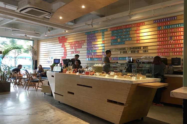 MAROUの直営店