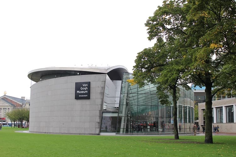 ゴッホ美術館（Van Gogh Museum）