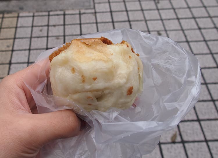 水煎包（焼き肉まん）