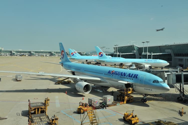 韓国系エアラインに乗れば、空港鉄道が約半額に!!