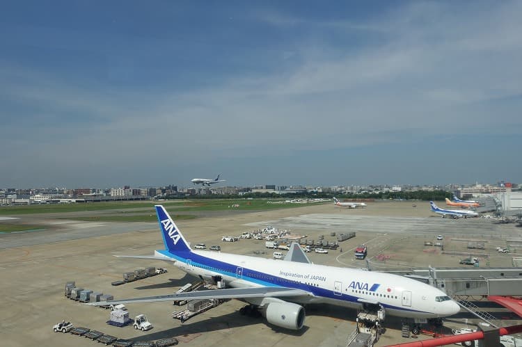 福岡空港