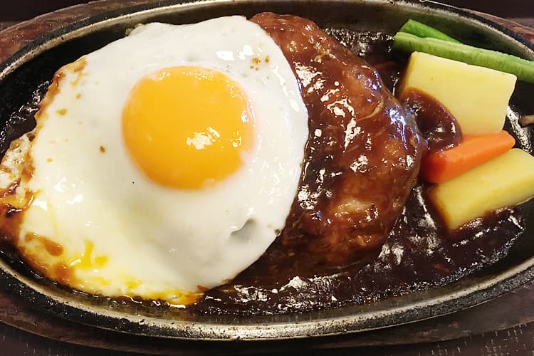 ハンバーグのセット