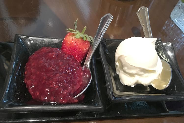 ケンピンスキーホテル　アフタヌーンティー