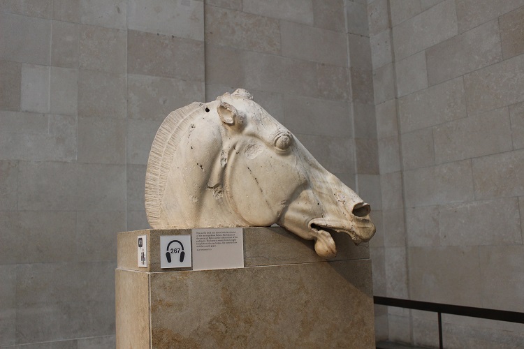 3.パルテノン神殿の彫刻：馬の頭部（The Sculptures of thHead of a horse）展示室18
