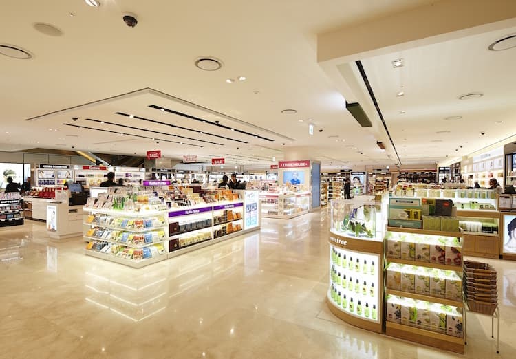 新羅アイパーク免税店