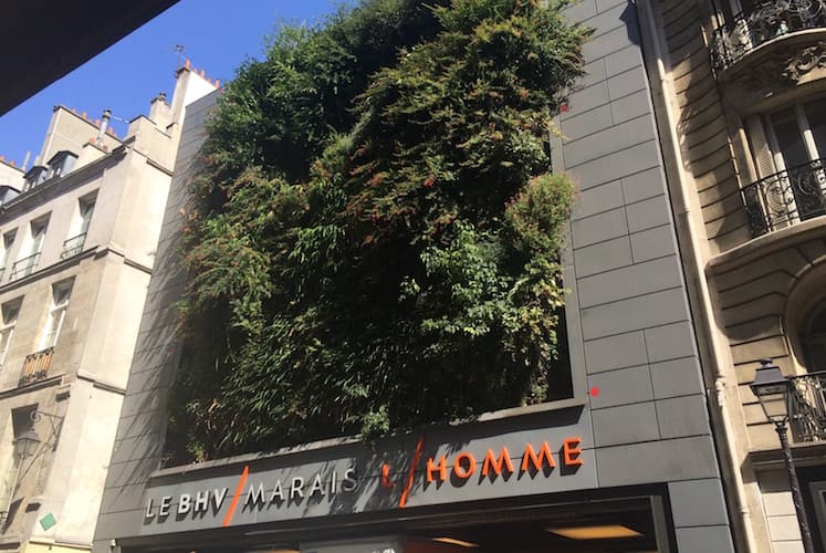 ル・ベーアッシュベー・マレ(LE BHV MARAIS)