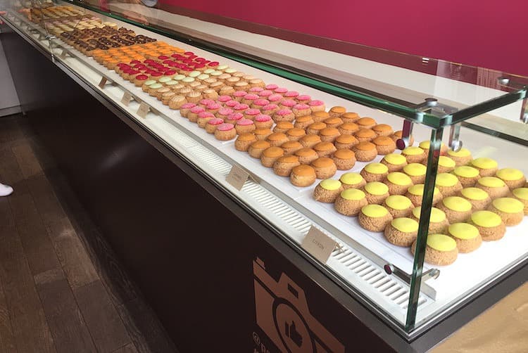 シュークリーム専門店「ポペリーニ」