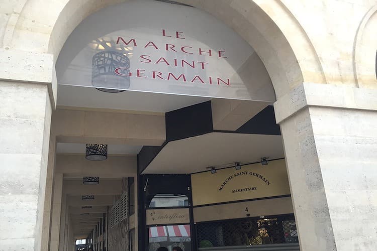 サン・ジェルマン市場(LE MARCHE SAINT GERMAIN)