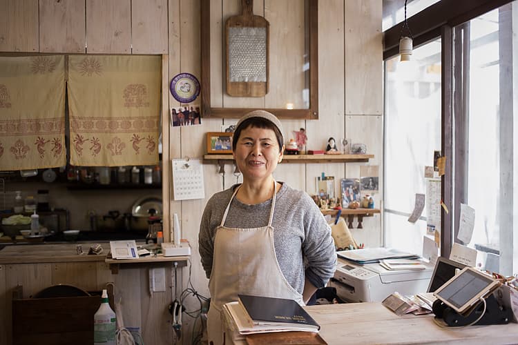 お店のおばちゃん