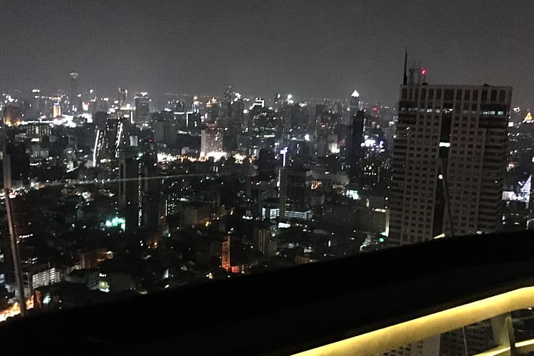 ハングオーバーの舞台になったスカイバー