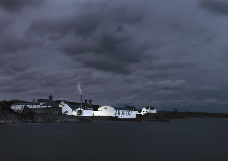 アードベッグ蒸留所（Ardbeg Distillery）