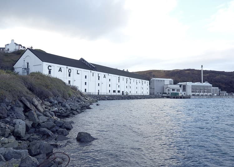 カリラ蒸留所（Caol Ila Distillery）