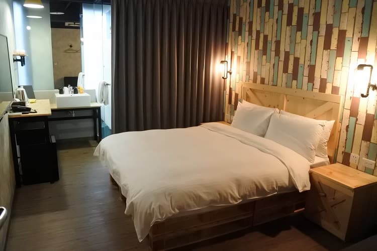 室内に専用のシャワー、トイレがある部屋タイプ