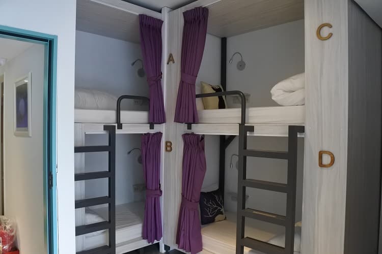 4Plus Hostel斯格加旅店