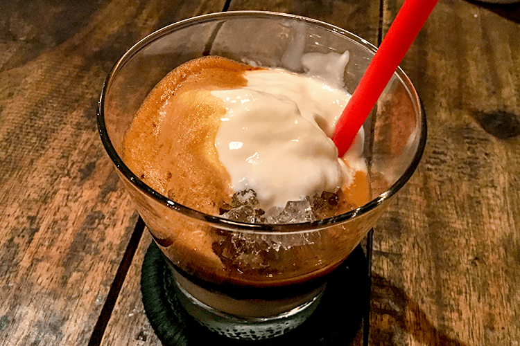 ベトナムコーヒーにヨーグルト