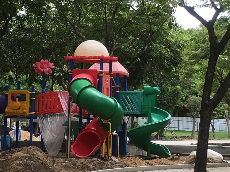 ルンピニ公園