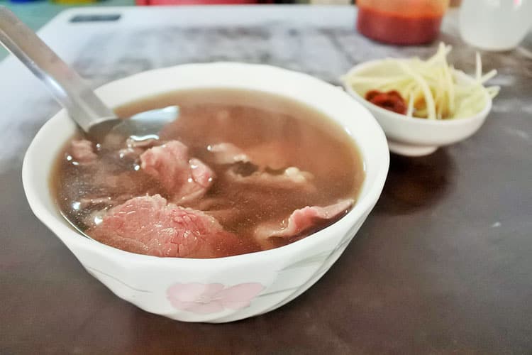 六千牛肉湯