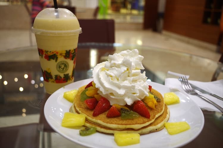 日本でもパンケーキが大人気！ ホノルルコーヒー（Honolulu Coffee）