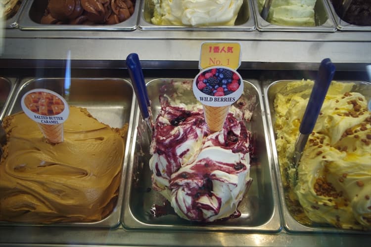 ドルチェ・フルッティ・ジェラテリア（Dolce frutti GELATERIA）