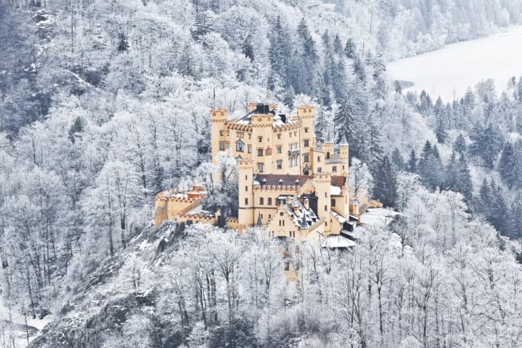 ホーエンシュヴァンガウ城 Schloss Hohenschwangau（ドイツ・バイエルン州・シュヴァンガウ）