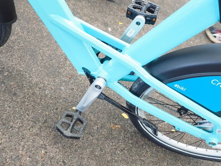 自転車のペダル