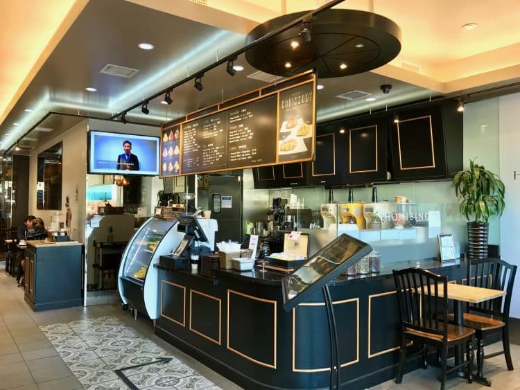 ホミビン　店内