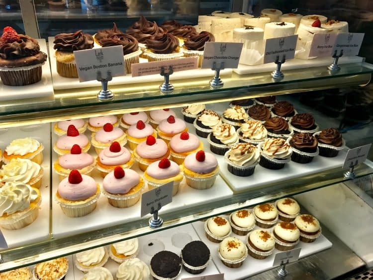 ラーク ケーキショップ