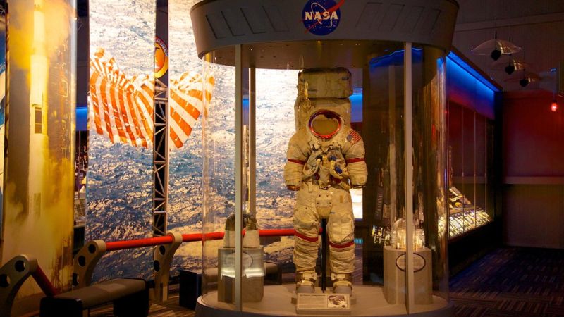Kennedy-Space-Center-22786
