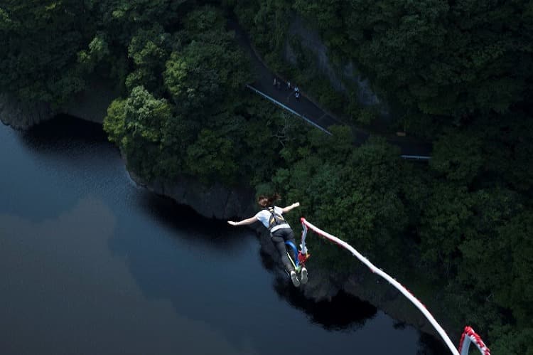 竜神大吊橋　バンジージャンプ