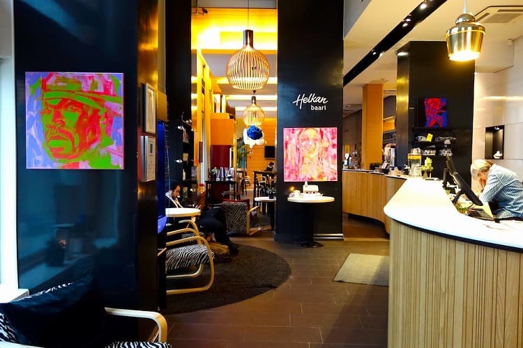 Hotel Helka　エントランス