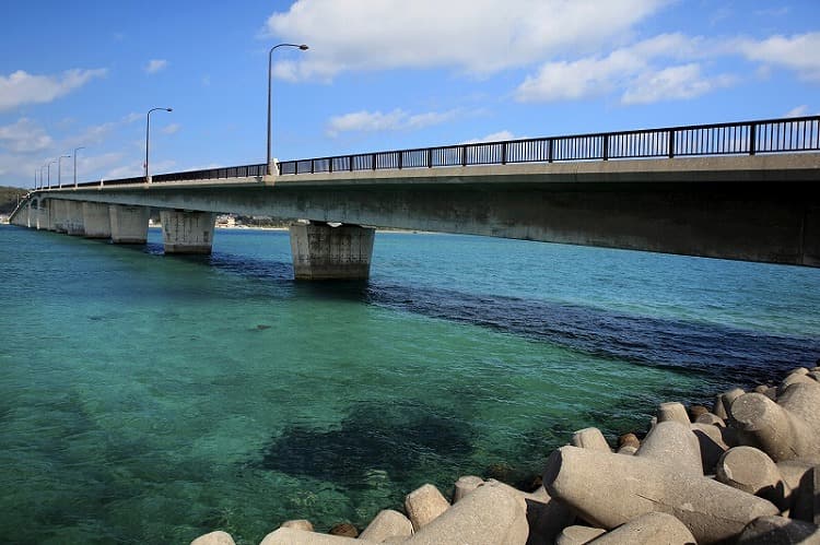 浜比嘉大橋