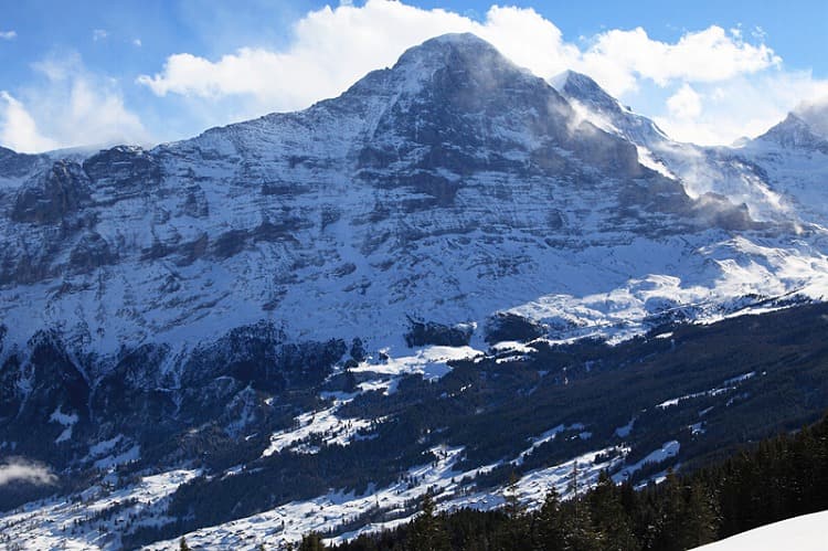 ベルナーオーバーラント三山