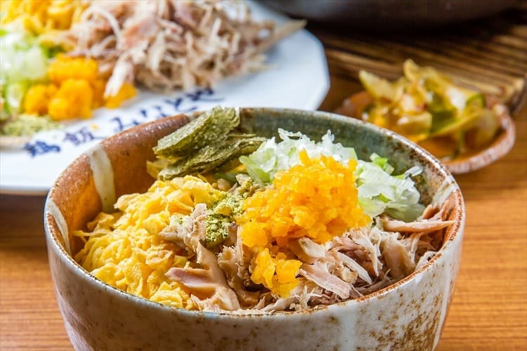 奄美名物、鶏飯