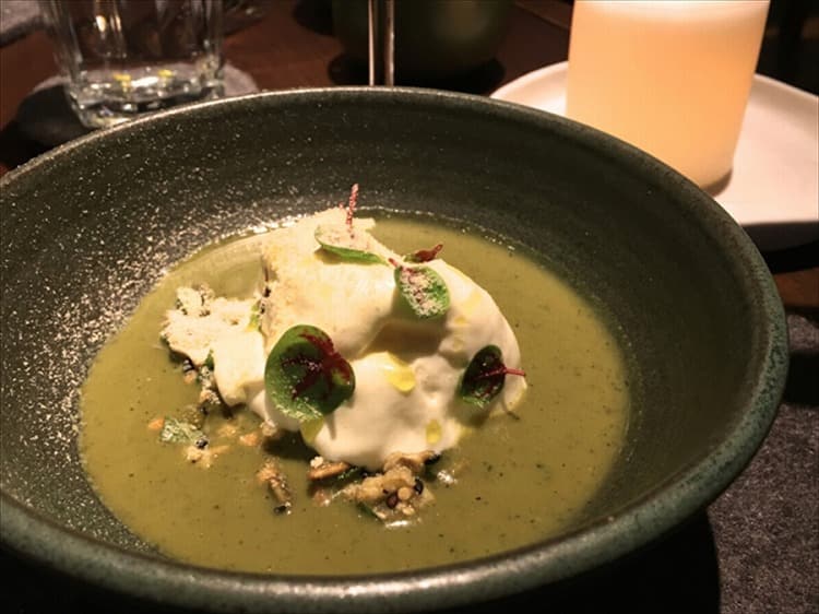 RAW（ロウ）の料理