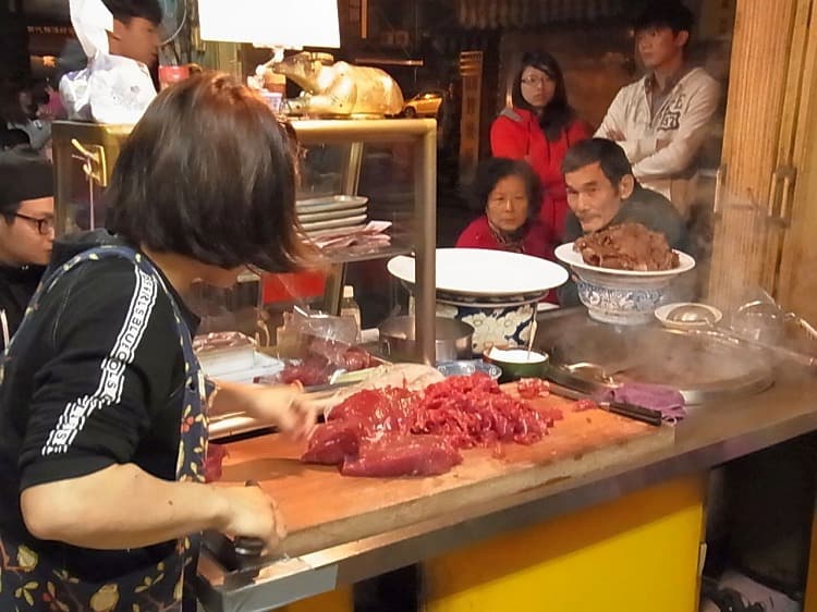 六千牛肉湯