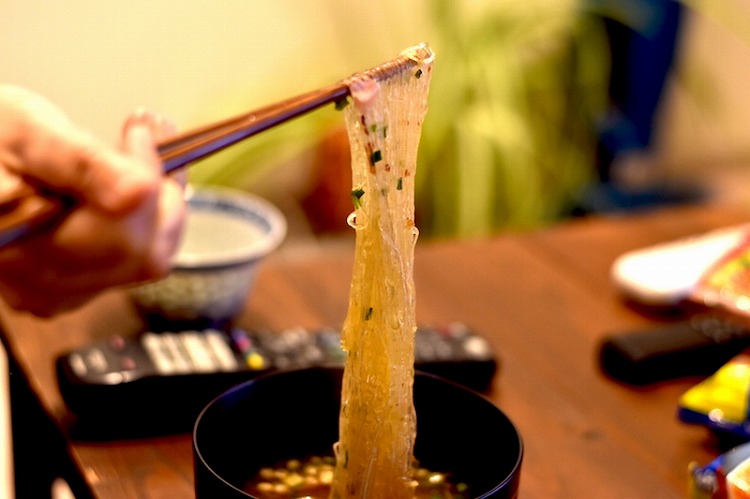 日本でスープ春雨を食べている人なら「ああ、これこれ」と感じるであろう味