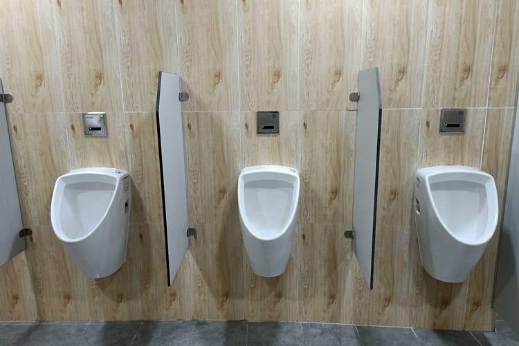 トイレを使用する際の注意点