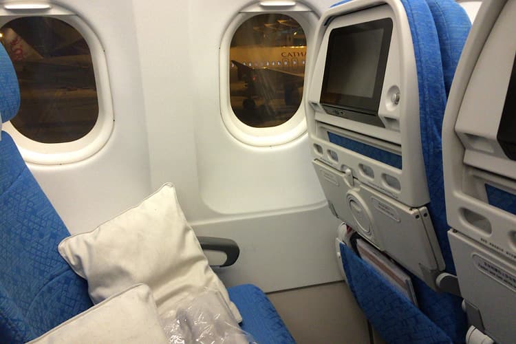 空港・機内の便利品