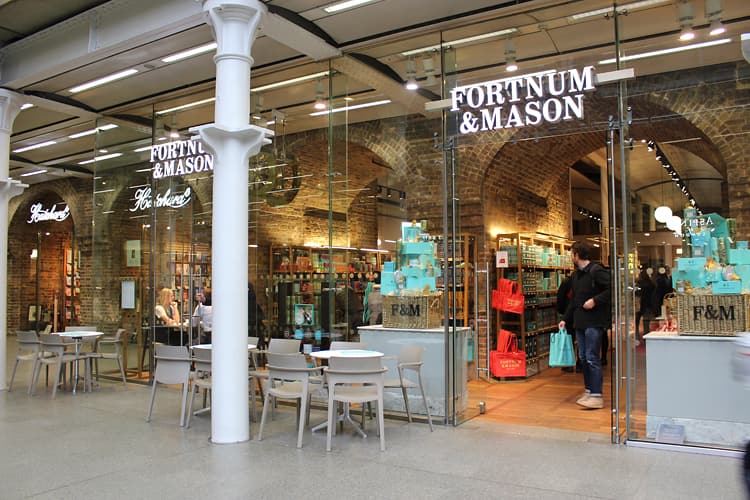 フォートナム＆メイソン・セント・パンクラス店（Fortnum and Mason, St Pancras）