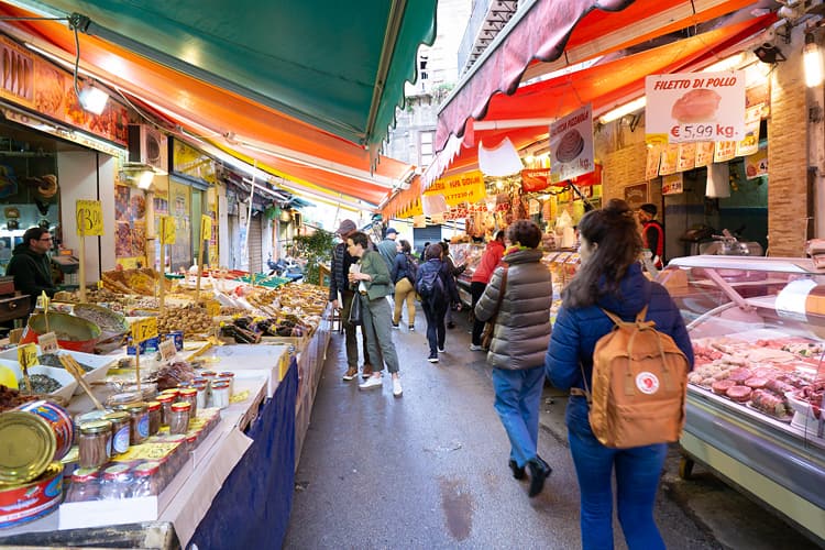 バッラロ市場
