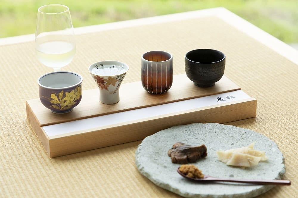 お酒に合わせたオリジナルの肴も絶品