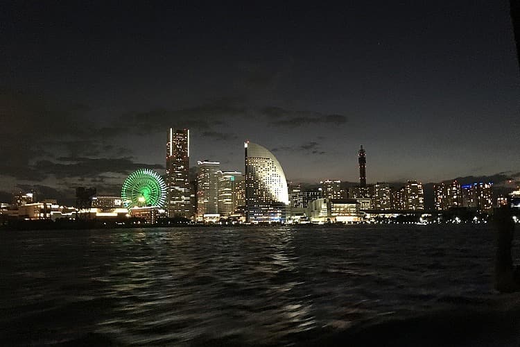 横浜の夜景