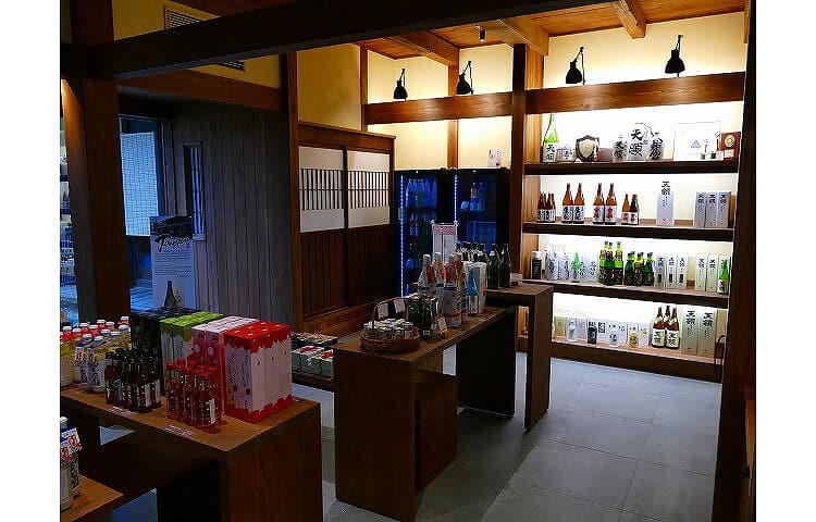 天領酒造　店内