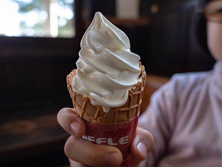 ここでしか味わえない濃厚ソフトクリームは必食！