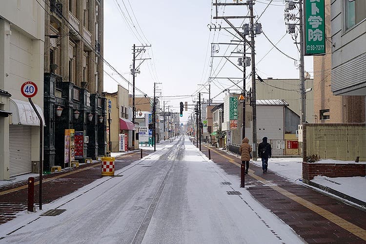 駅に到着。出発時刻まで周辺の写真を撮って歩いた