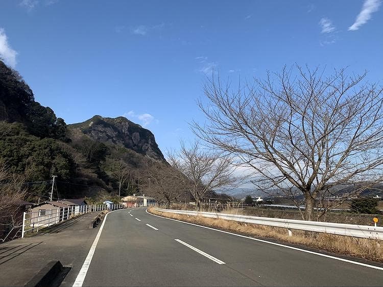 いちご尽くし！ 道の駅で、見た目がかわいいソフトクリームやお土産を購入